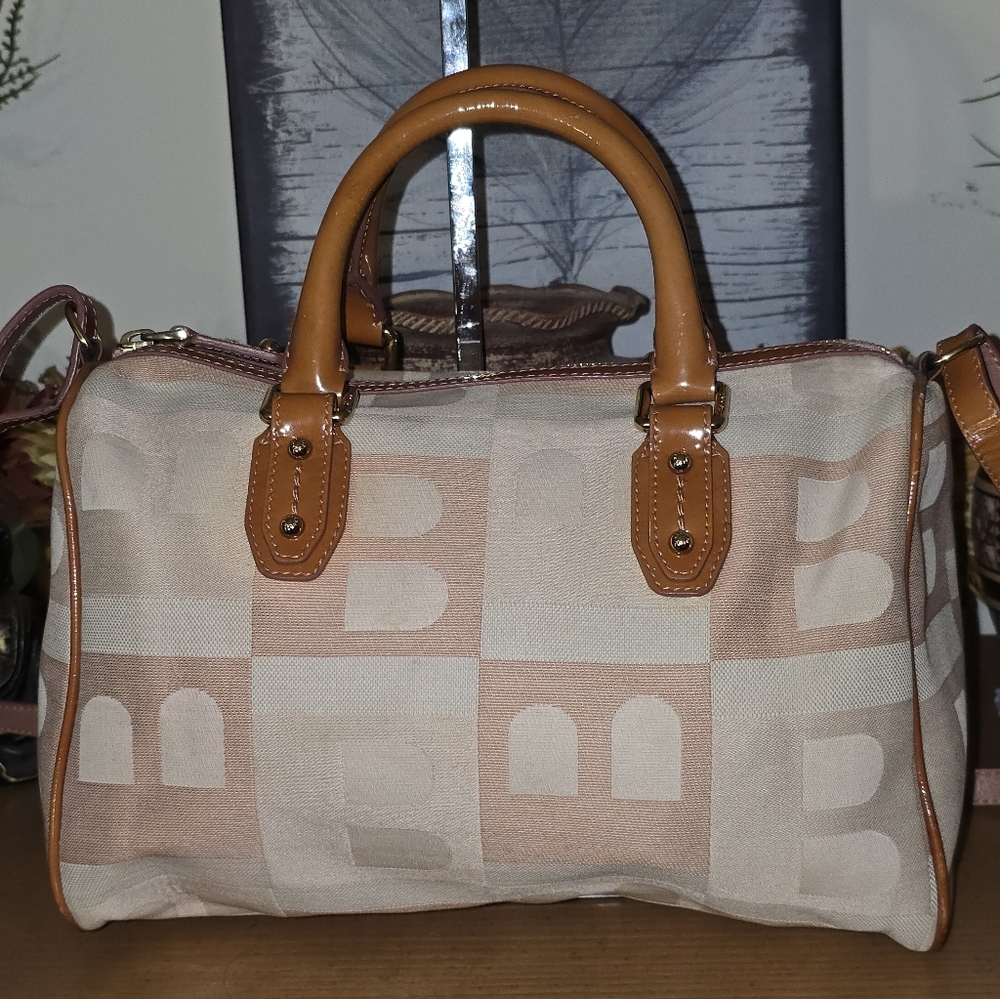 Bally Vintage Canvas 2-Way Boston Satchel W/ Leather Trim. EUC - Picture 2 of 16